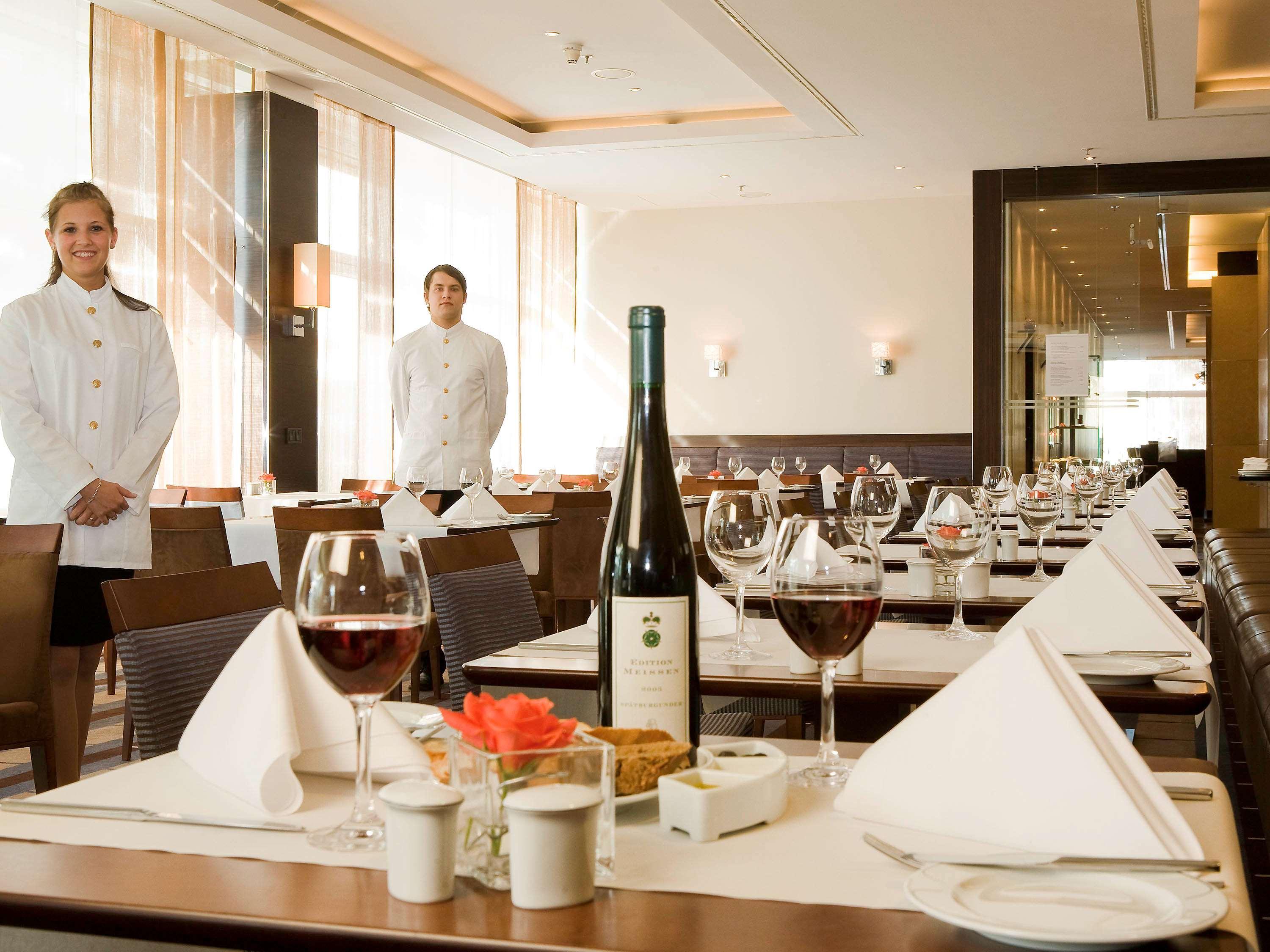 Occidental Newa Hotel 4*