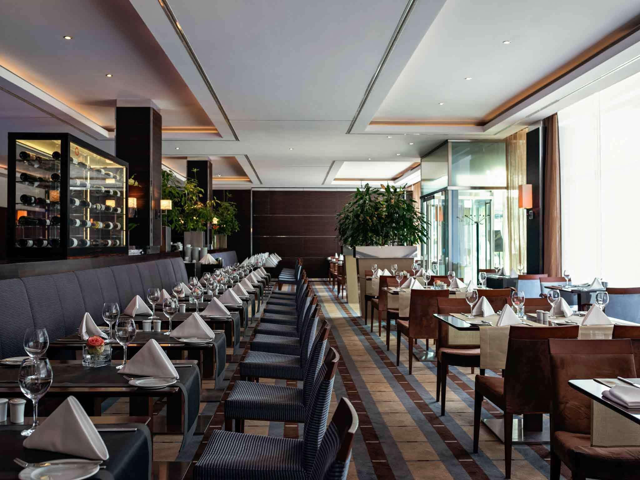 Pullman Newa Hotel 4*