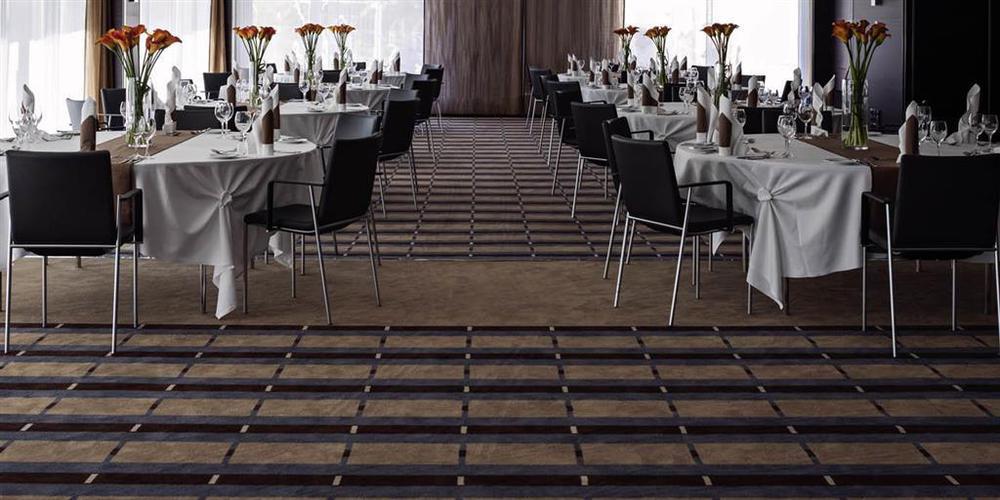 Occidental Newa Hotel 4*
